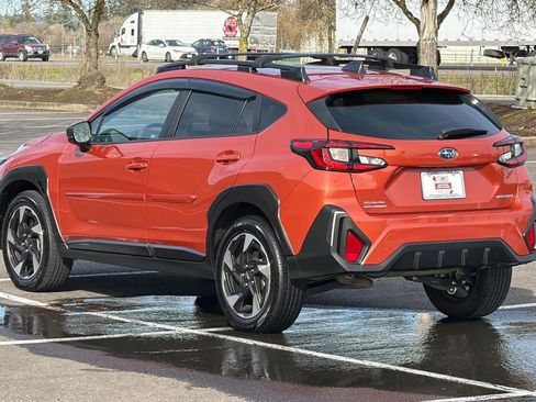 Used 2025 Subaru Crosstrek 2.5i Limited w/ Crosstrek Mirror Package image 6