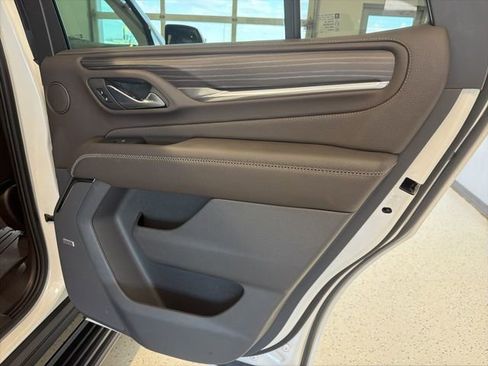 Used 2023 GMC Yukon Denali AWD/4WD image 54