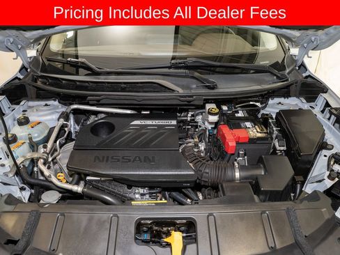 Used 2023 Nissan Rogue SV FWD image 18