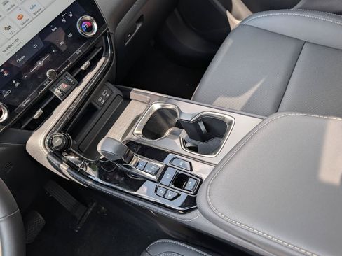Used 2024 Lexus NX 350h AWD w/ Cold Area Package image 16