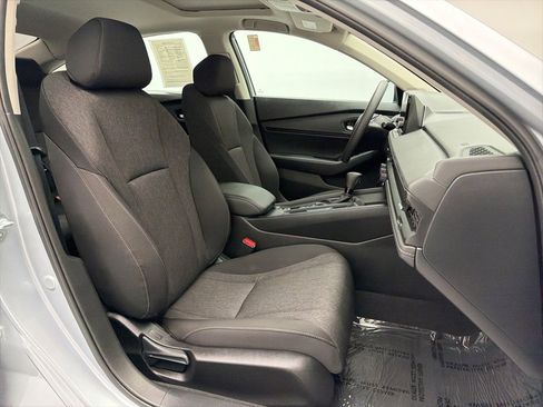 Used 2023 Honda Accord EX image 41