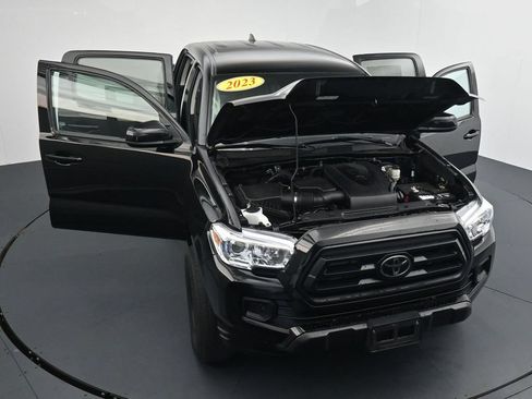 Used 2023 Toyota Tacoma SR AWD/4WD image 43