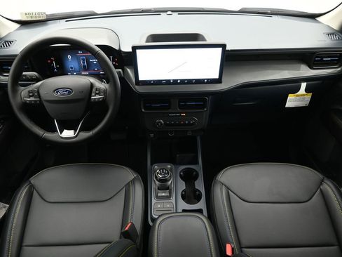New 2025 Ford Maverick Lobo image 20