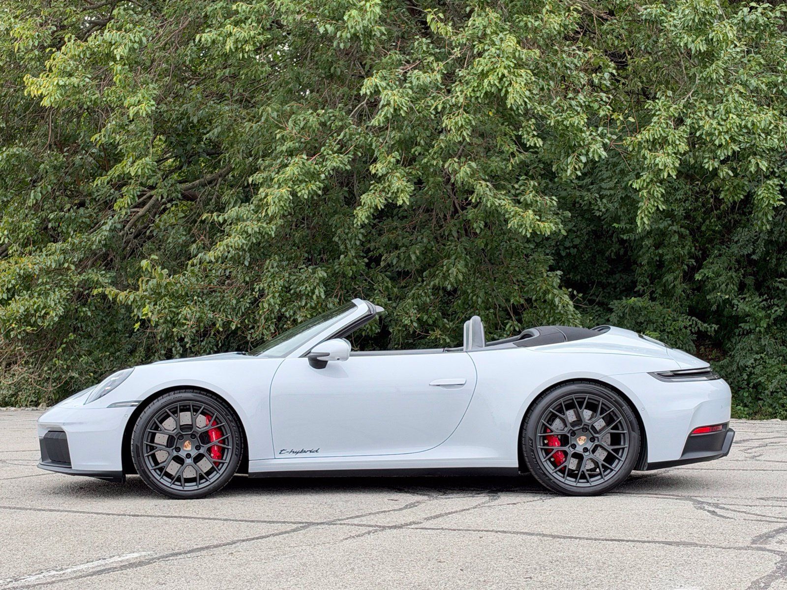 Certified 2026 Porsche 911 Carrera GTS RWD image 2