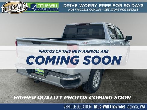 Used 2020 Chevrolet Silverado 1500 LT w/ Convenience Package AWD/4WD image 4