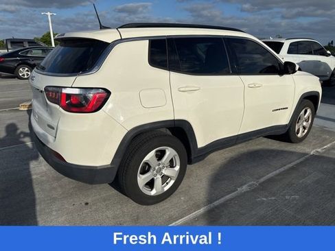 Used 2020 Jeep Compass Latitude image 12