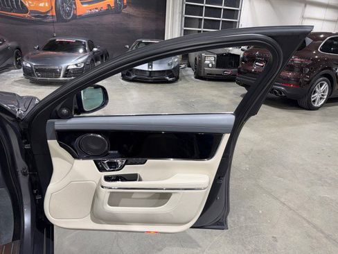 Used 2019 Jaguar XJ L Portfolio image 69