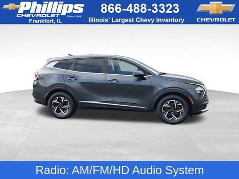 Used 2023 Kia Sportage LX image 11