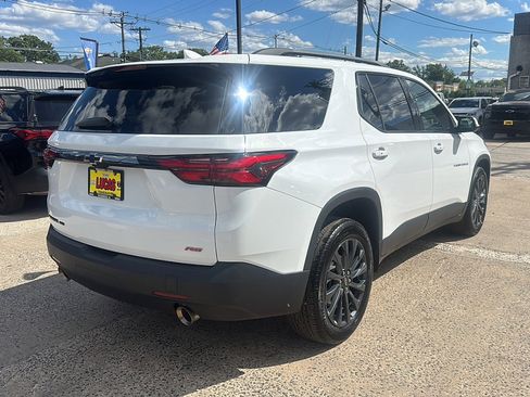 Used 2023 Chevrolet Traverse RS AWD/4WD image 5