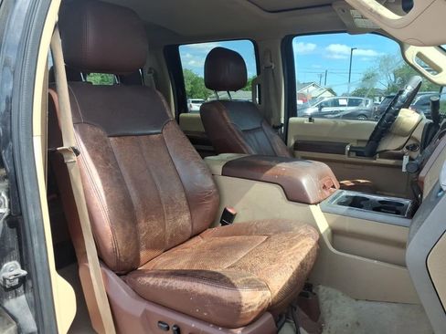 Used 2012 Ford F250 King Ranch w/ King Ranch w/Chrome Pkg AWD/4WD image 13