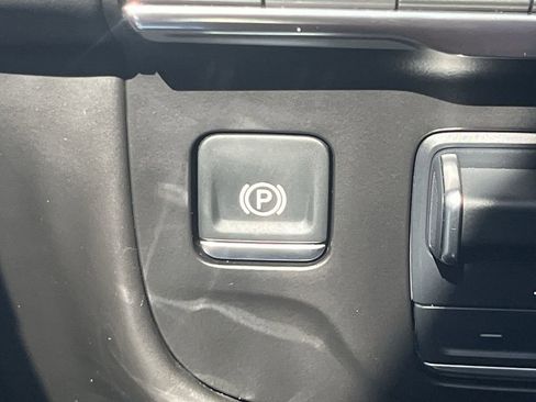 Used 2025 Cadillac Escalade Sport Platinum image 55