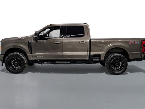 Used 2023 Ford F350 Lariat w/ Sport Appearance Package image 10