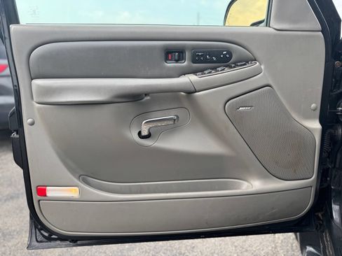 Used 2006 GMC Yukon XL Denali AWD/4WD image 10