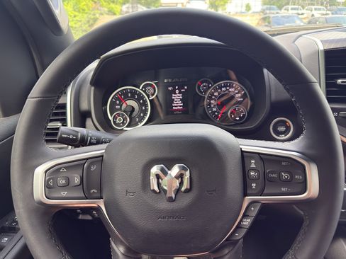 Used 2025 RAM 1500 Big Horn RWD image 9