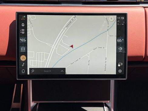 Certified 2025 Land Rover Range Rover SV AWD/4WD image 22