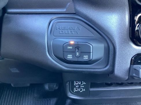 New 2025 RAM 5500 Tradesman AWD/4WD image 29