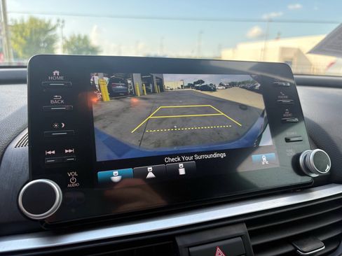 Certified 2022 Honda Accord Sport image 15