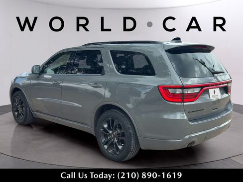 Used 2023 Dodge Durango GT w/ Blacktop Package RWD image 8