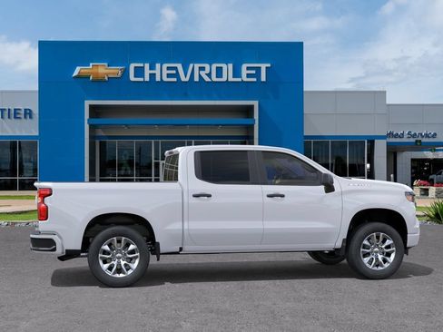 New 2026 Chevrolet Silverado 1500 Custom RWD image 5