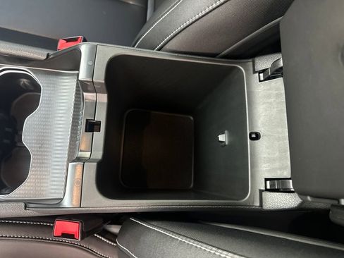 Used 2024 Jeep Grand Cherokee Limited image 26