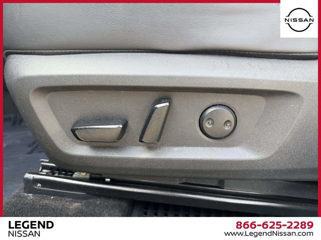 Certified 2023 Nissan Rogue Platinum w/ Platinum Premium Package AWD/4WD image 19