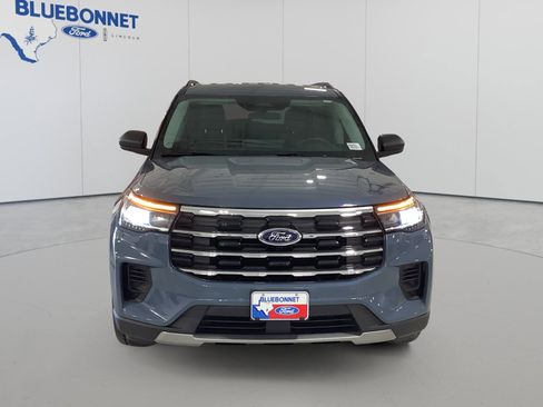 Certified 2026 Ford Explorer Active RWD image 2