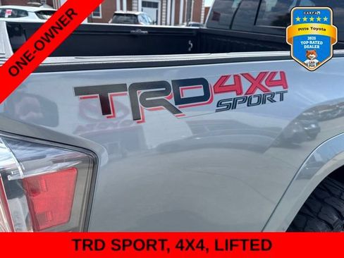 Used 2020 Toyota Tacoma TRD Sport AWD/4WD image 23