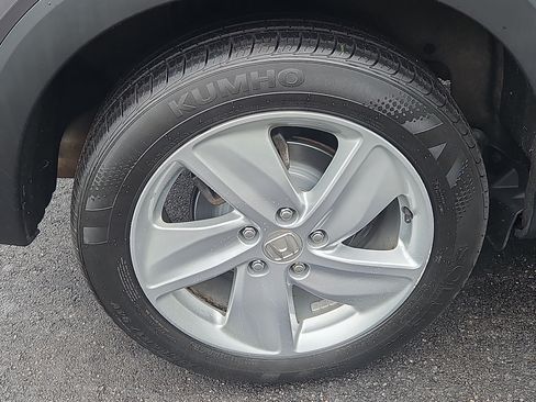Used 2019 Honda HR-V EX image 24