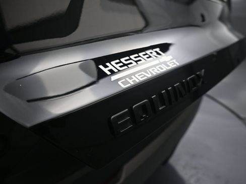 Used 2025 Chevrolet Equinox LT w/ Safety and Technology Package FWD image 36
