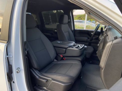 Used 2025 Chevrolet Silverado 2500 Custom AWD/4WD image 20
