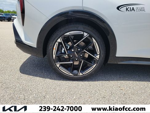 New 2026 Kia K4 GT-Line Turbo FWD image 9
