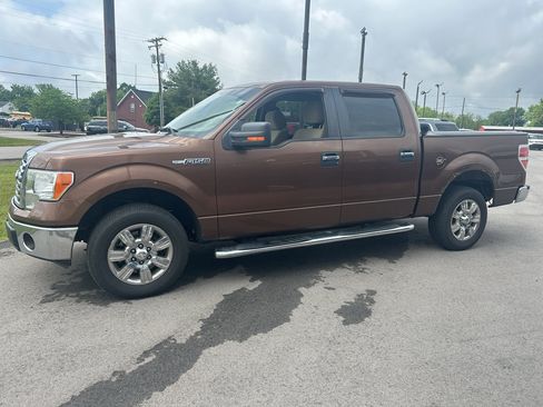 Used 2012 Ford F150 XLT w/ XLT Chrome Pkg RWD image 4