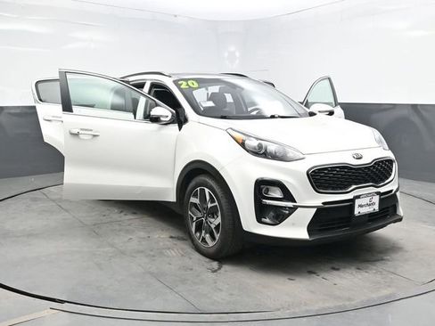 Used 2020 Kia Sportage EX w/ Option Group 15 FWD image 38