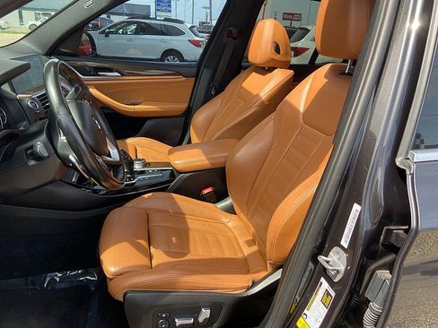 Used 2018 BMW X3 xDrive30i w/ Premium Package image 9