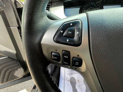 Used 2016 Ford Taurus SEL w/ Equipment Group 201A image 17
