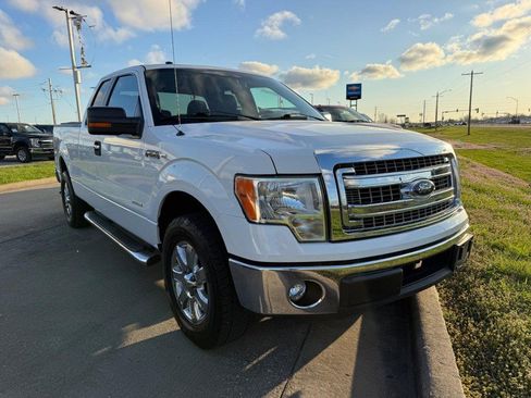 Used 2014 Ford F150 XLT w/ XLT Chrome Package image 5