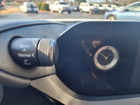 Used 2022 Lexus ES 350 F Sport w/ Accessory Package image 17