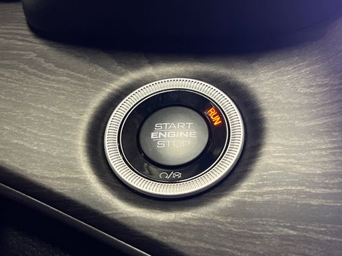 New 2025 Jeep Grand Cherokee Limited image 22