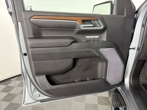 Certified 2023 GMC Sierra 1500 Denali w/ Technology Package AWD/4WD image 7