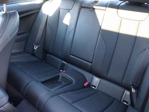 Used 2024 BMW 230i xDrive Coupe w/ Premium Package image 17