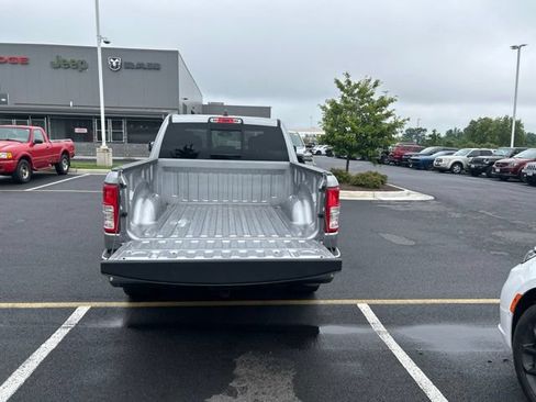 Used 2022 RAM 1500 Big Horn AWD/4WD image 4