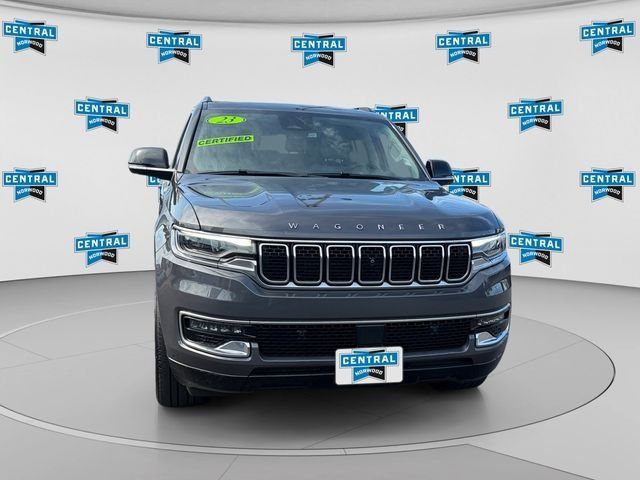 Used 2023 Jeep Wagoneer 4WD w/ Premium Group I image 9