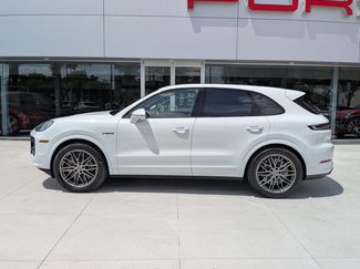 New 2026 Porsche Cayenne Turbo AWD/4WD video 2