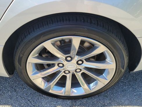 Used 2019 Cadillac CTS Luxury image 9