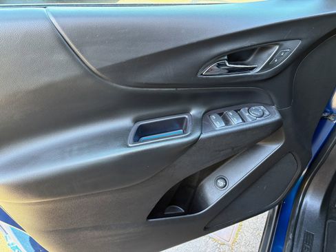 Used 2019 Chevrolet Equinox LT AWD/4WD image 13