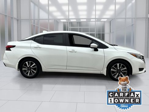 Used 2025 Nissan Versa SV w/ Trunk Package FWD image 7
