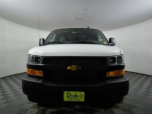 New 2025 Chevrolet Express 3500 Work Van w/ Driver Convenience Package image 7