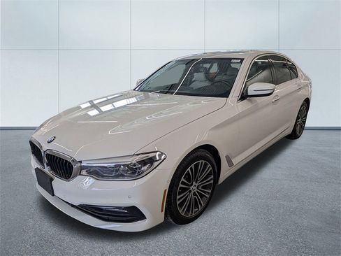 Used 2017 BMW 540i xDrive image 7
