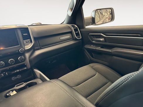 Used 2022 RAM 1500 Big Horn AWD/4WD image 11