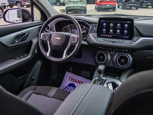 New 2025 Chevrolet Blazer LT w/ Convenience Package image 20